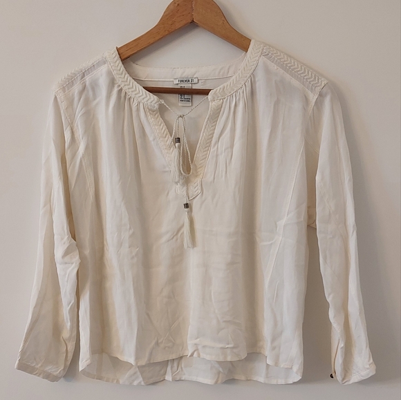 Forever 21 Tie-Neck Blouse Light and Flowy - Picture 1 of 8